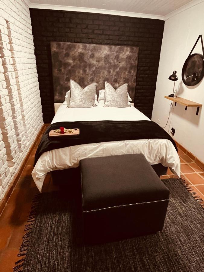 The Hart House Bed & Breakfast Hartbeespoort Eksteriør bilde