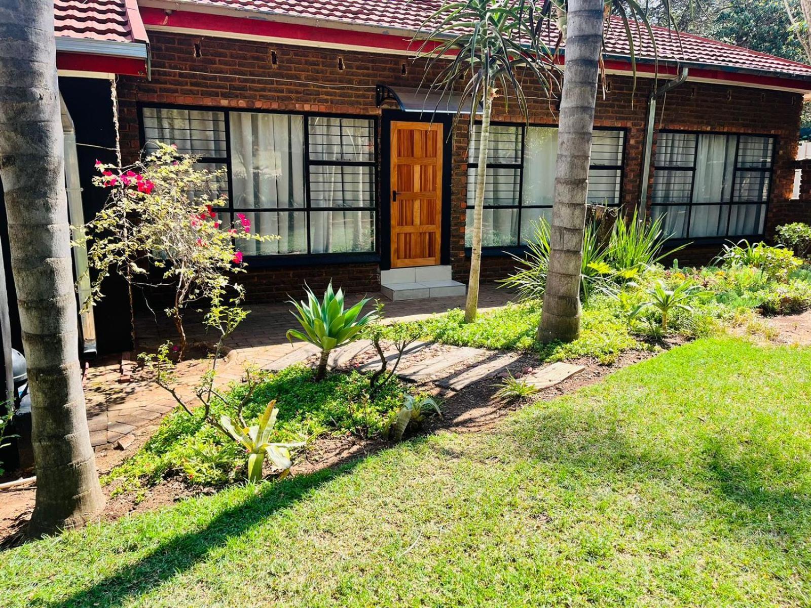 The Hart House Bed & Breakfast Hartbeespoort Eksteriør bilde